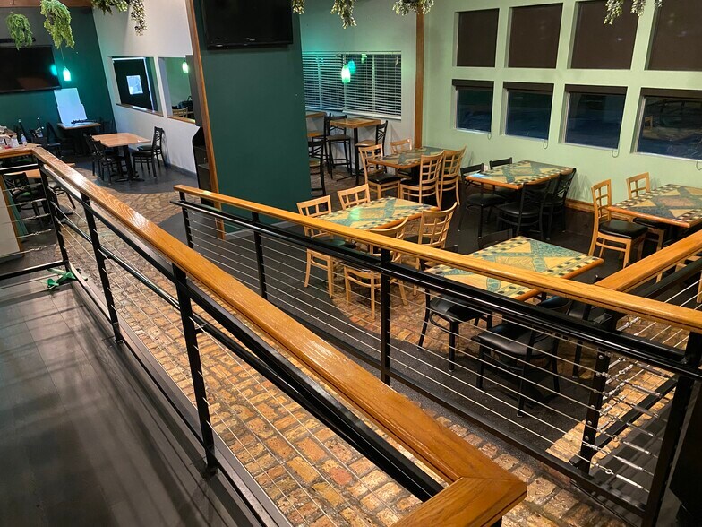 More Photos Of 5106 Old Bullard Rd, Tyler Restaurant For Lease