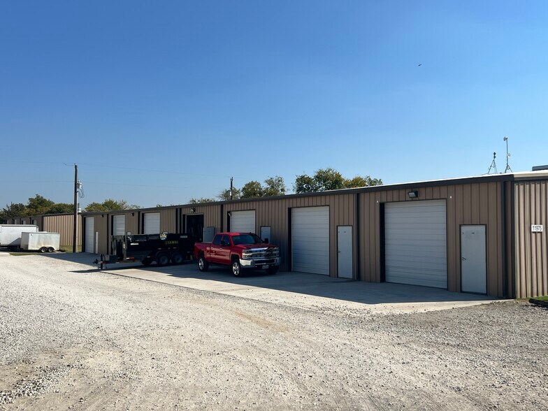 More Photos Of 11975 Cleveland Gibbs Rd, Roanoke Industrial For Lease