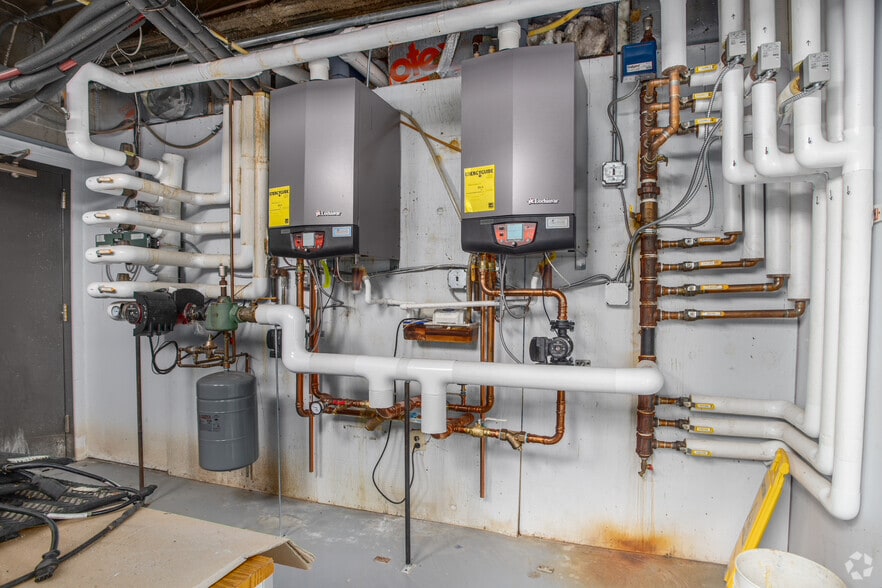 More Photos Of 135 Folly Mill Rd, Seabrook Office For Sale