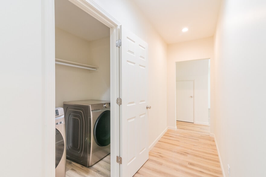 More Photos Of 506 E Marion St, Shelby Apartments For Sale