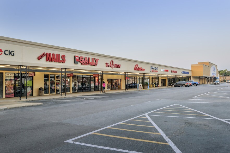 More Photos Of 7505-7705 Westheimer Rd, Houston Unknown For Lease