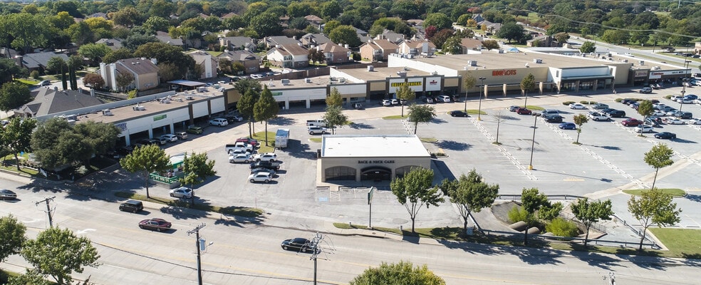 More Photos Of 2801-2853 Central Dr, Bedford Unknown For Lease