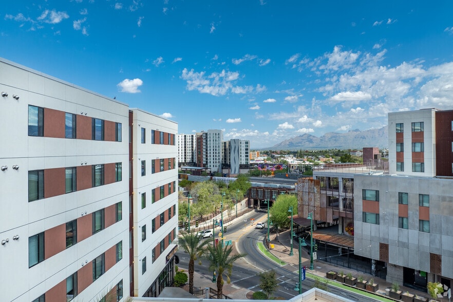 More Photos Of 350 E Congress St, Tucson Apartments For Lease