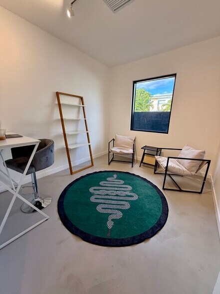 More Photos Of 1 NW 62nd St, Miami Coworking Space