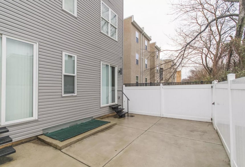 More Photos Of 1917 N 7th St, Philadelphia Apartments For Sale