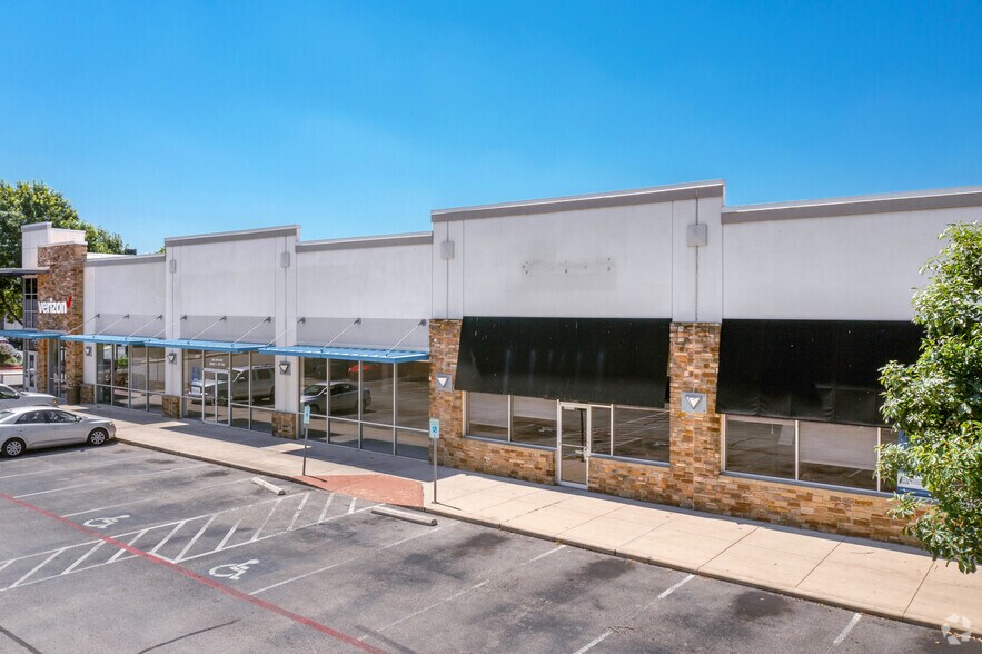 More Photos Of NW Loop 410 @ Blanco Rd, San Antonio Unknown For Lease