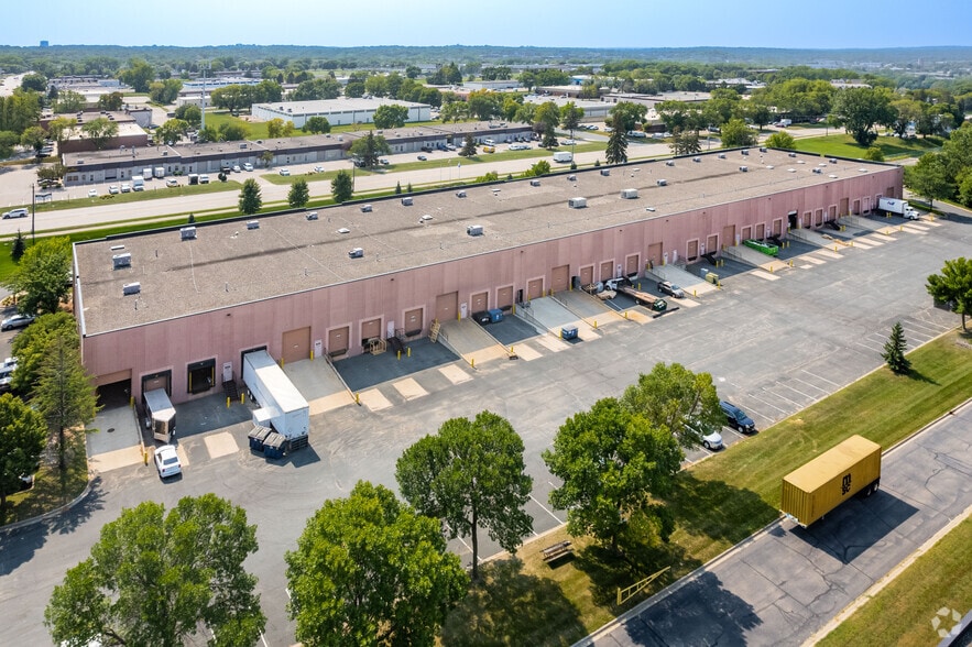 More Photos Of 1166-1200 Cliff Rd E, Burnsville Light Manufacturing For Lease