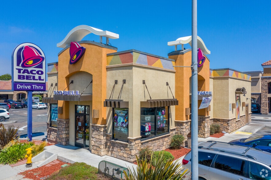 More Photos Of 3164-3194 Midway Dr, San Diego Storefront For Lease