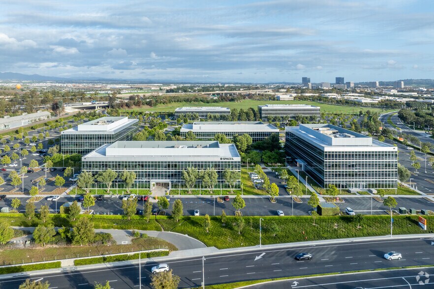 More Photos Of 530 Technology Dr, Irvine Coworking Space