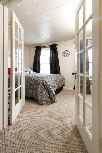 More Photos Of 1619 Hubbard Ave, Saint Paul Apartments For Sale