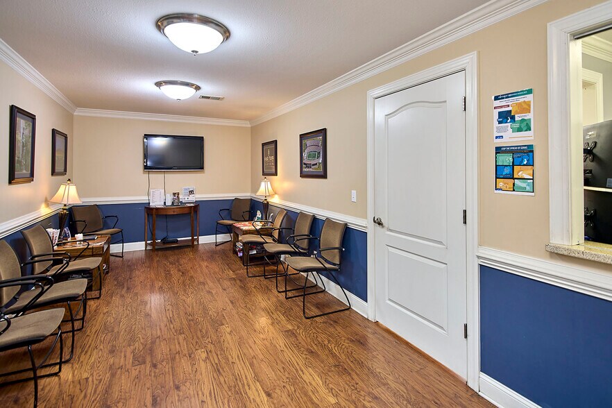 More Photos Of 3779 Lochgelly Rd, Lochgelly Medical For Sale