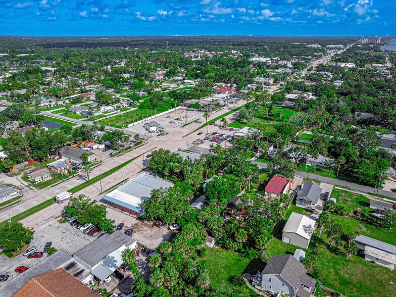 More Photos Of 4651 S Ridgewood Ave, Port Orange Auto Repair For Sale