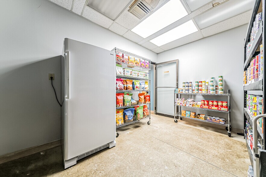 More Photos Of 3525 Warren Rd, Cleveland Storefront For Sale