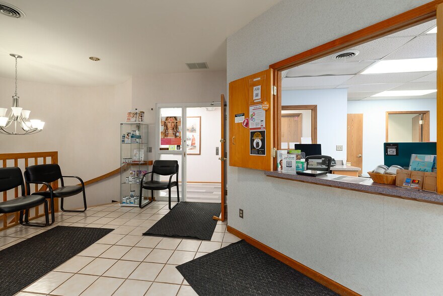 More Photos Of 1181 N Milford Rd, Milford Medical For Lease