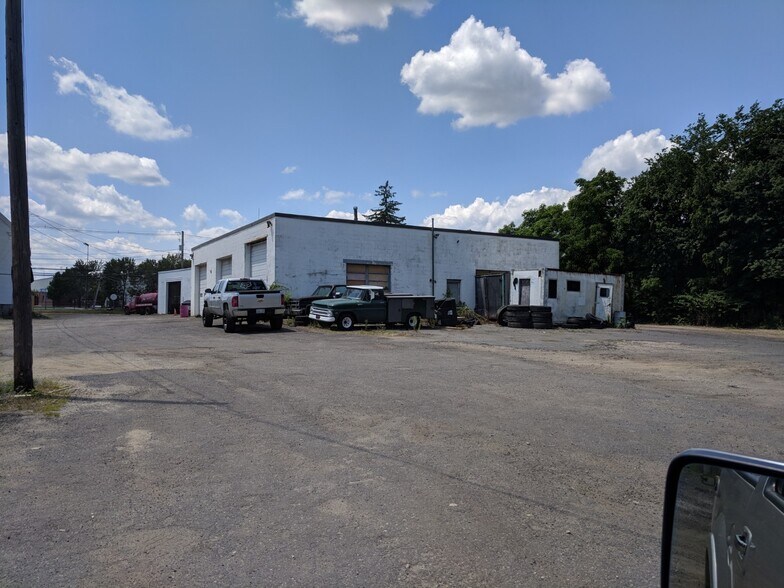 More Photos Of 85 Hayden Rowe St, Hopkinton Industrial For Sale