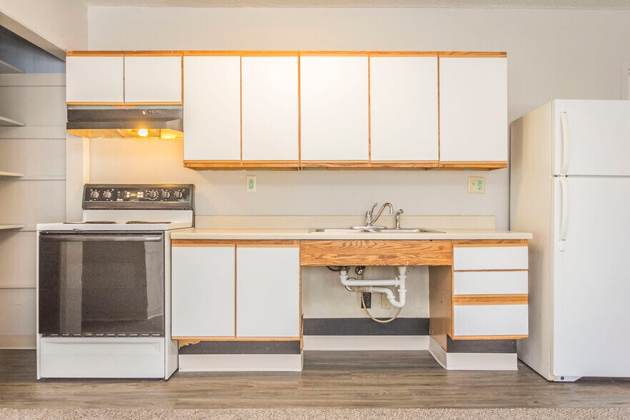 More Photos Of 1316 22nd St, Des Moines Apartments For Sale