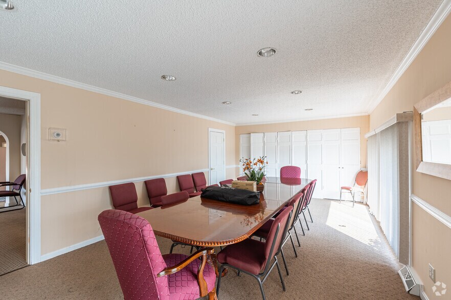 More Photos Of , Dover Unknown For Sale