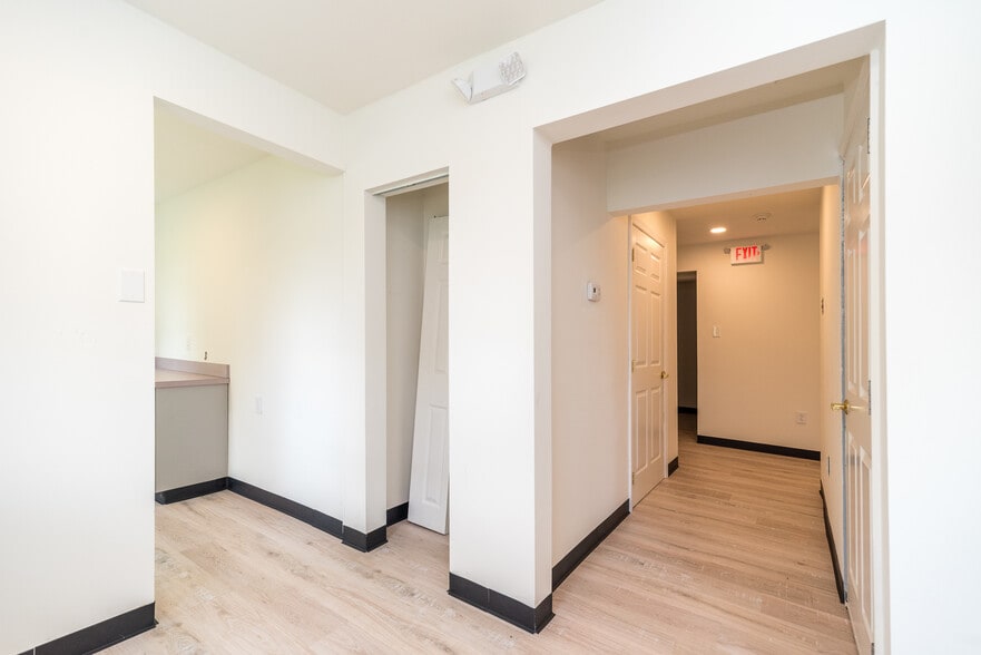 More Photos Of 4018 Durham Rd, Ottsville Storefront Retail Office For Sale