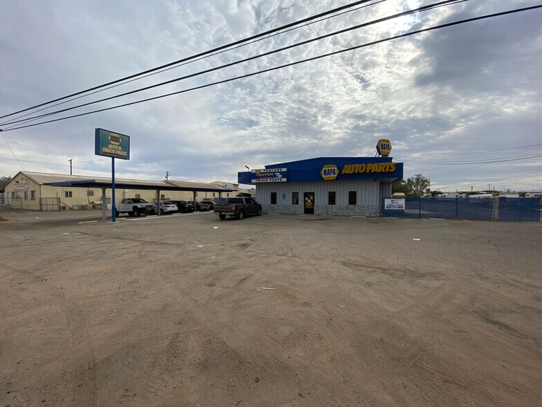 More Photos Of 803 E Main St, El Centro Auto Repair For Sale