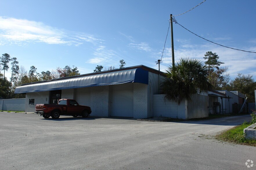 More Photos Of 8910 NW 13th St, Gainesville Auto Repair For Lease
