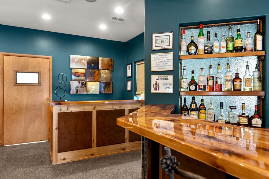 More Photos Of 7951 Hwy 35, Bigfork Restaurant For Sale