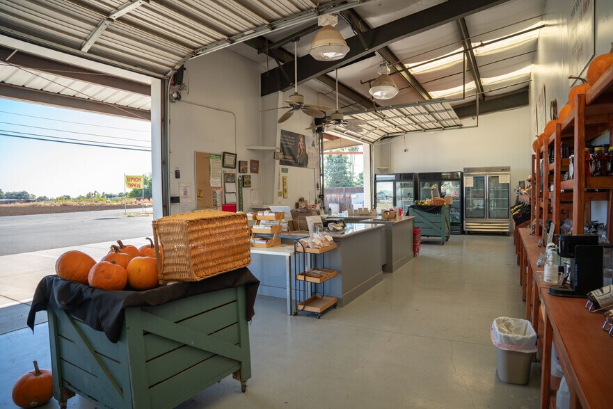 More Photos Of 2017 Walnut Blvd, Brentwood Land For Sale