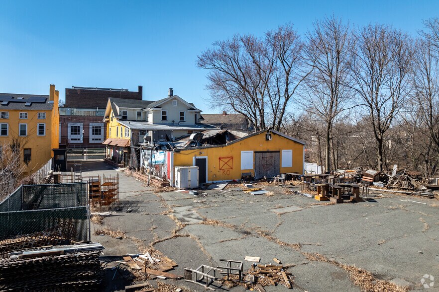 More Photos Of 167-171 W Main St, Rahway Restaurant For Sale
