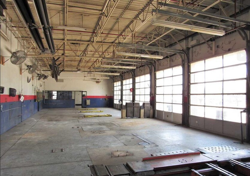 More Photos Of 4739 Pecanland Mall Dr, Monroe Unknown For Lease