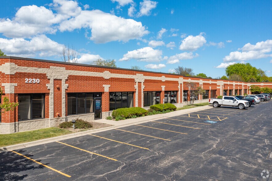 More Photos Of 2230 Point Blvd, Elgin Office For Lease
