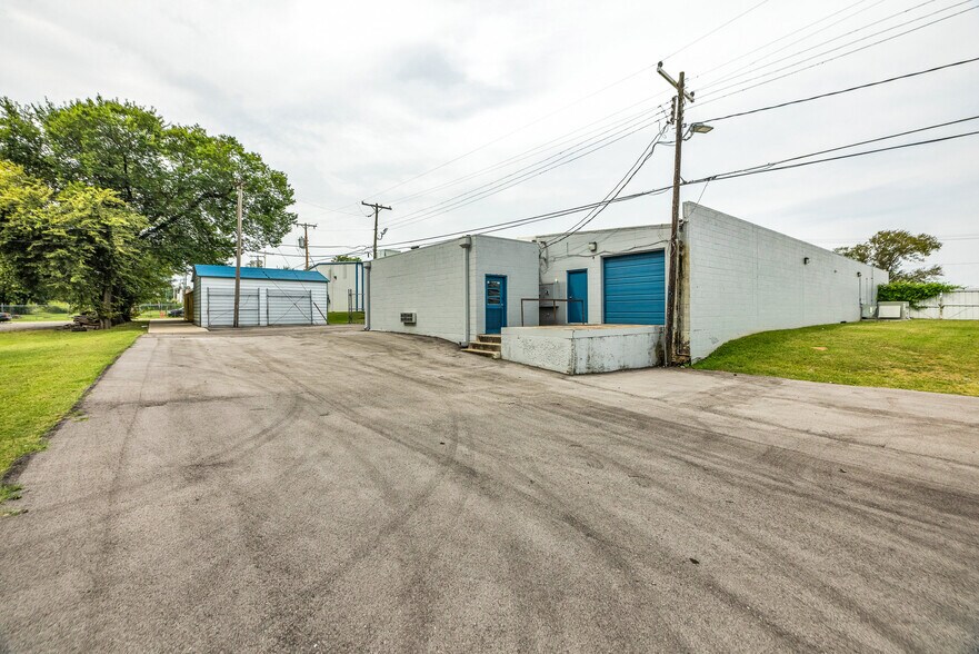 More Photos Of 1113 N Utica Ave, Tulsa Industrial For Sale