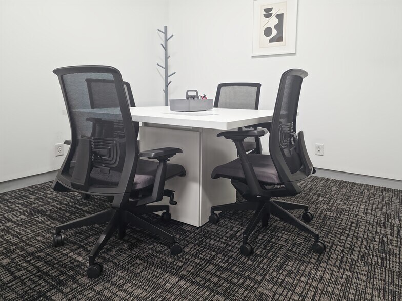 More Photos Of 120 S 6th St, Minneapolis Coworking Space