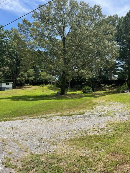 More Photos Of 106 Chance Cir, Mount Ida Multifamily For Sale
