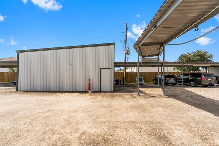 More Photos Of 1034 Regional Park Dr, Houston Medical For Sale