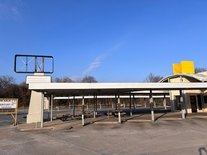 More Photos Of 1304 Chico Hwy, Bridgeport General Retail For Sale