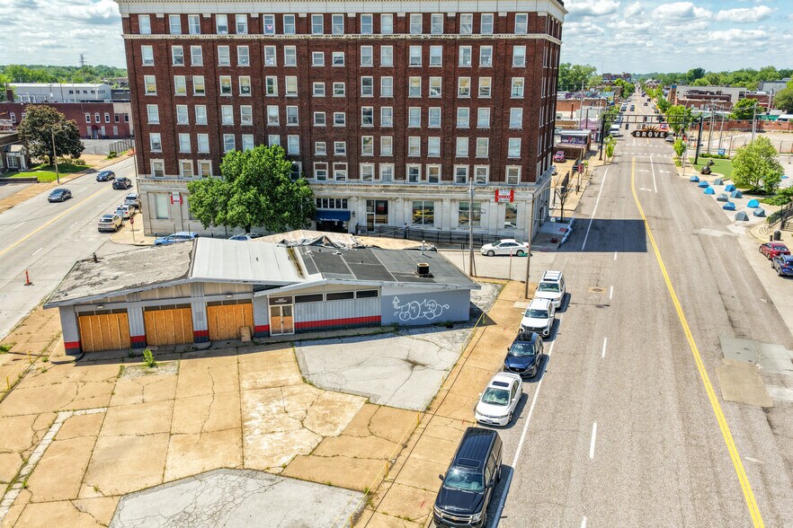 More Photos Of 4014 Chouteau Ave, Saint Louis Land For Sale