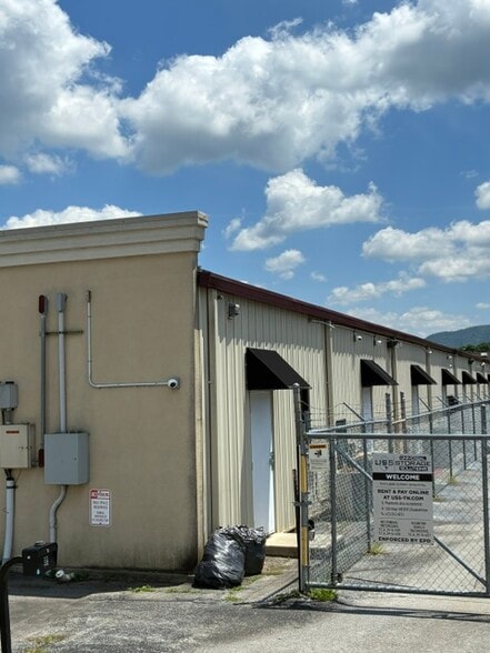 More Photos Of 1201 Highway 19E, Elizabethton Storefront Retail Office For Sale
