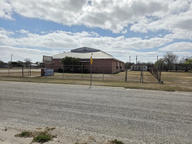More Photos Of 1111 E D Ave, Kingsville Religious Facility For Sale