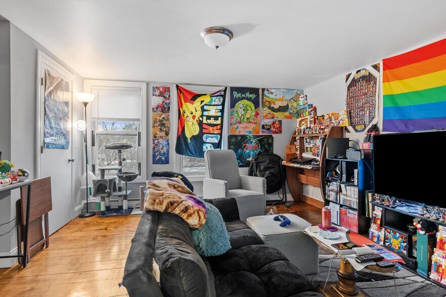 More Photos Of 22 Goddard St, Southbridge Apartments For Sale