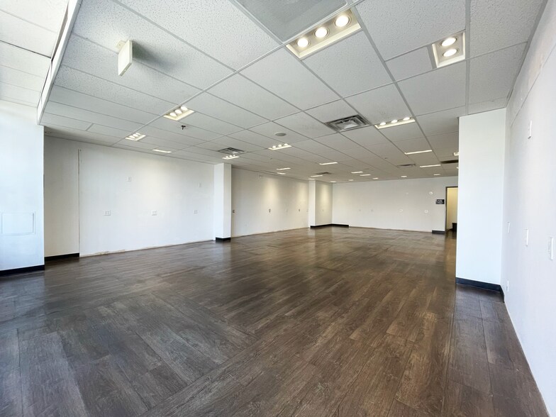 More Photos Of 8632 S Sepulveda Blvd, Los Angeles Storefront Retail Office For Lease