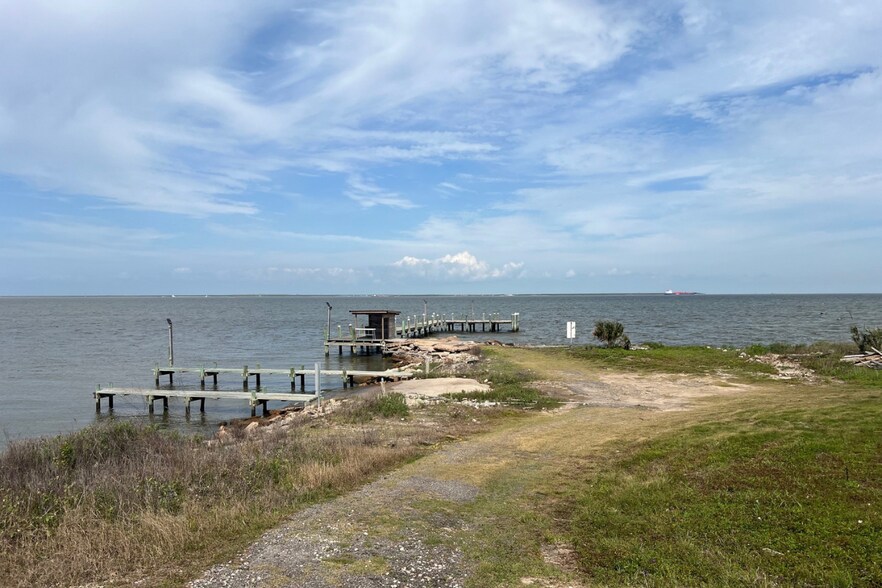 More Photos Of 0 Port Road, Seabrook Land For Lease