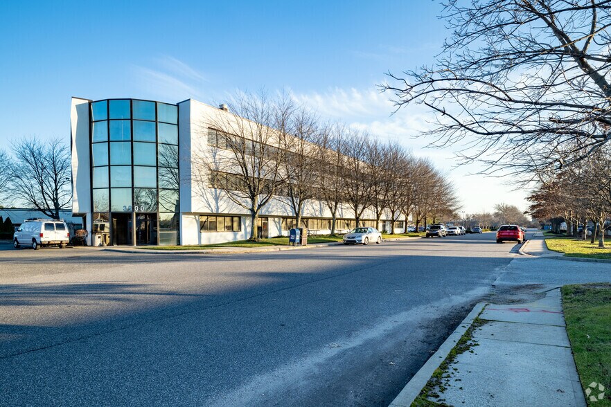 More Photos Of 3900 Veterans Memorial Hwy, Bohemia Office For Lease