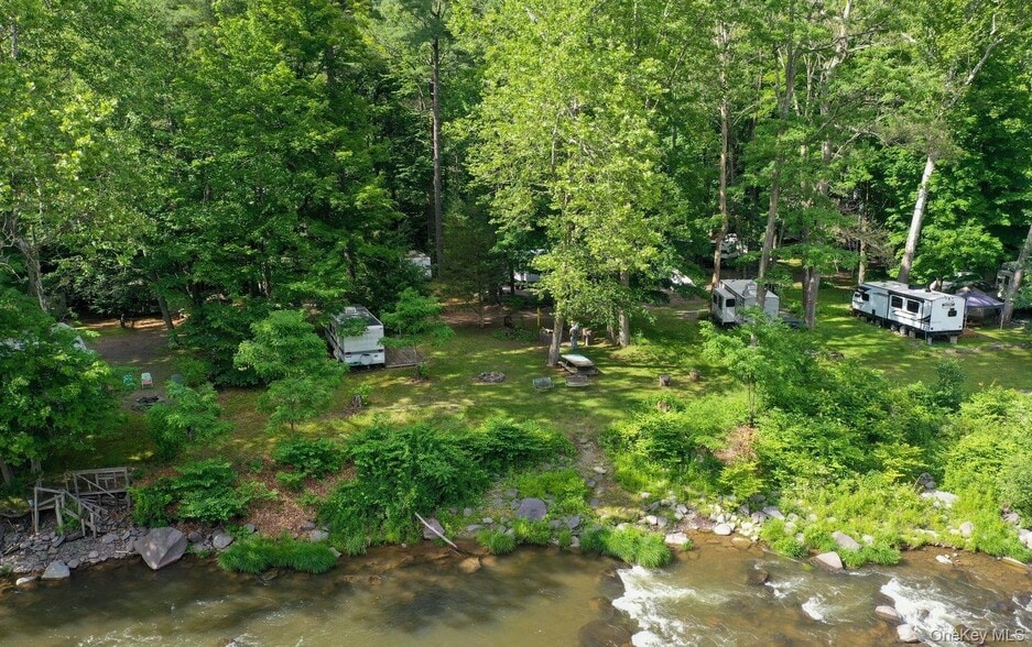 More Photos Of 5973 New York 28, Phoenicia Hotel For Sale