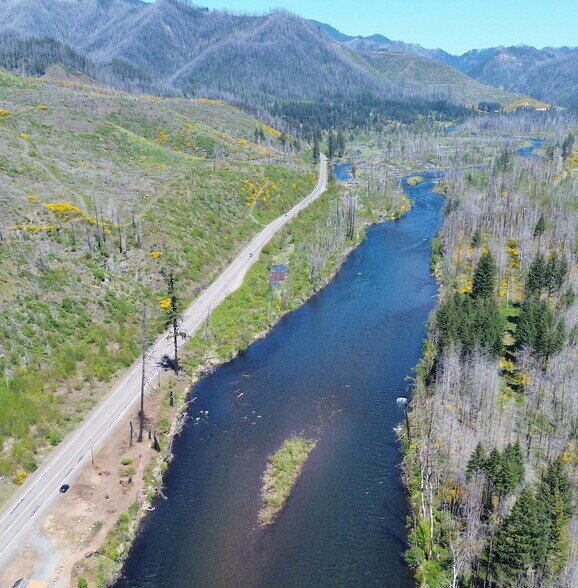 More Photos Of 50660 McKenzie Hwy, Vida Land For Sale