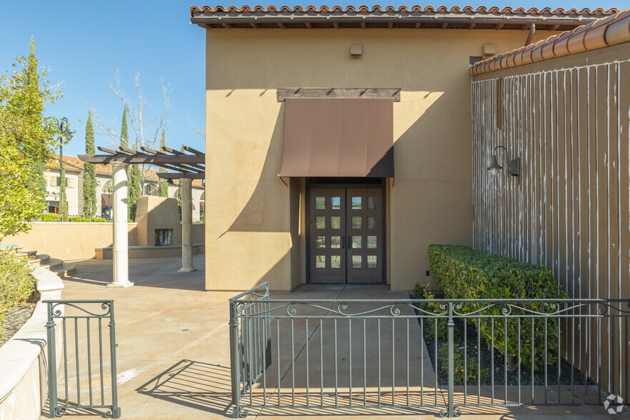 More Photos Of 3901-3911 Park Dr, El Dorado Hills Unknown For Lease