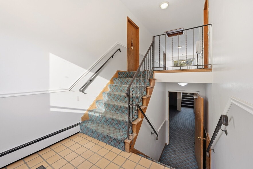More Photos Of 5733 Bossen Ter, Minneapolis Apartments For Sale