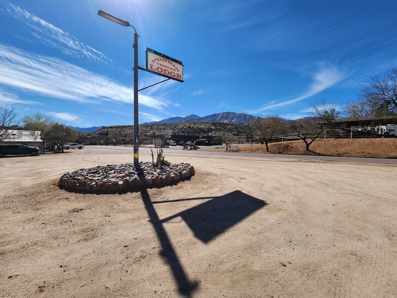 More Photos Of 249 Old Hwy 188, Tonto Basin Hotel For Sale