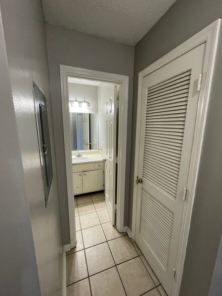 More Photos Of 1500 Ascent Trl NW, Huntsville Apartments For Sale