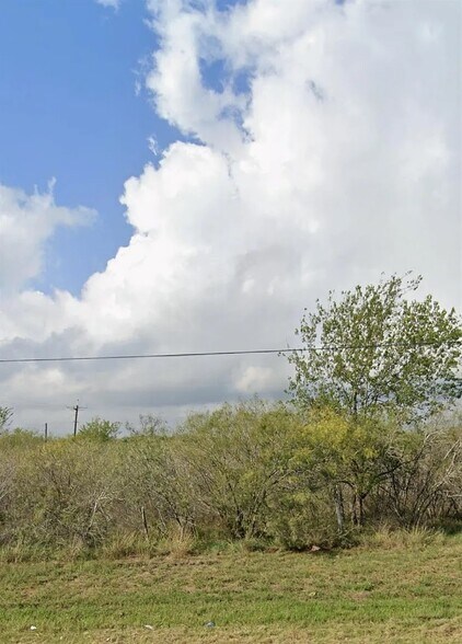 More Photos Of 0 US 183 hwy, Gonzales Land For Sale