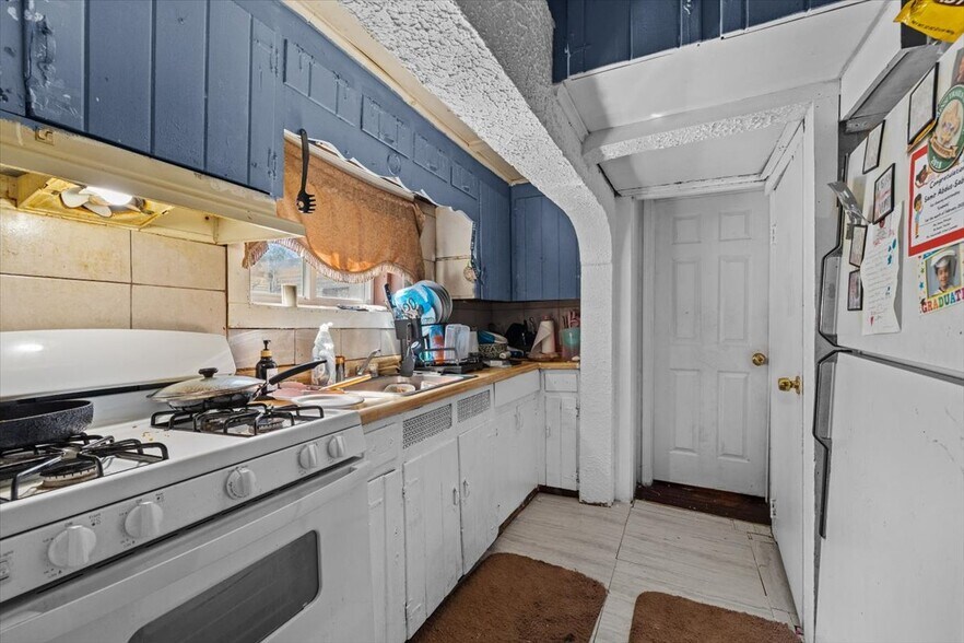 More Photos Of 412 N 8th St, Stroudsburg Apartments For Sale
