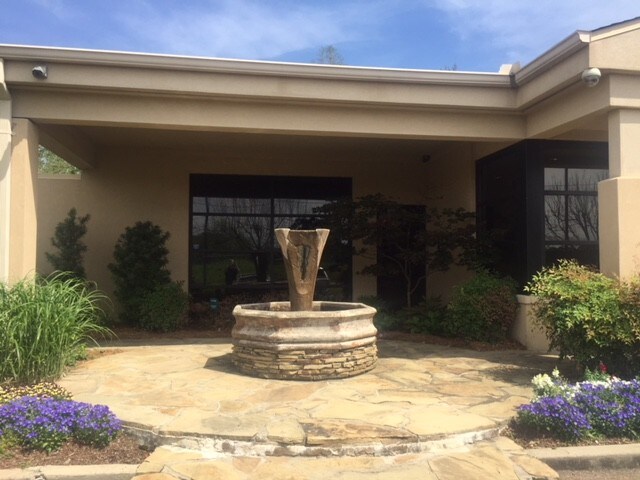 More Photos Of 6040 I-55 N, Jackson Medical For Sale